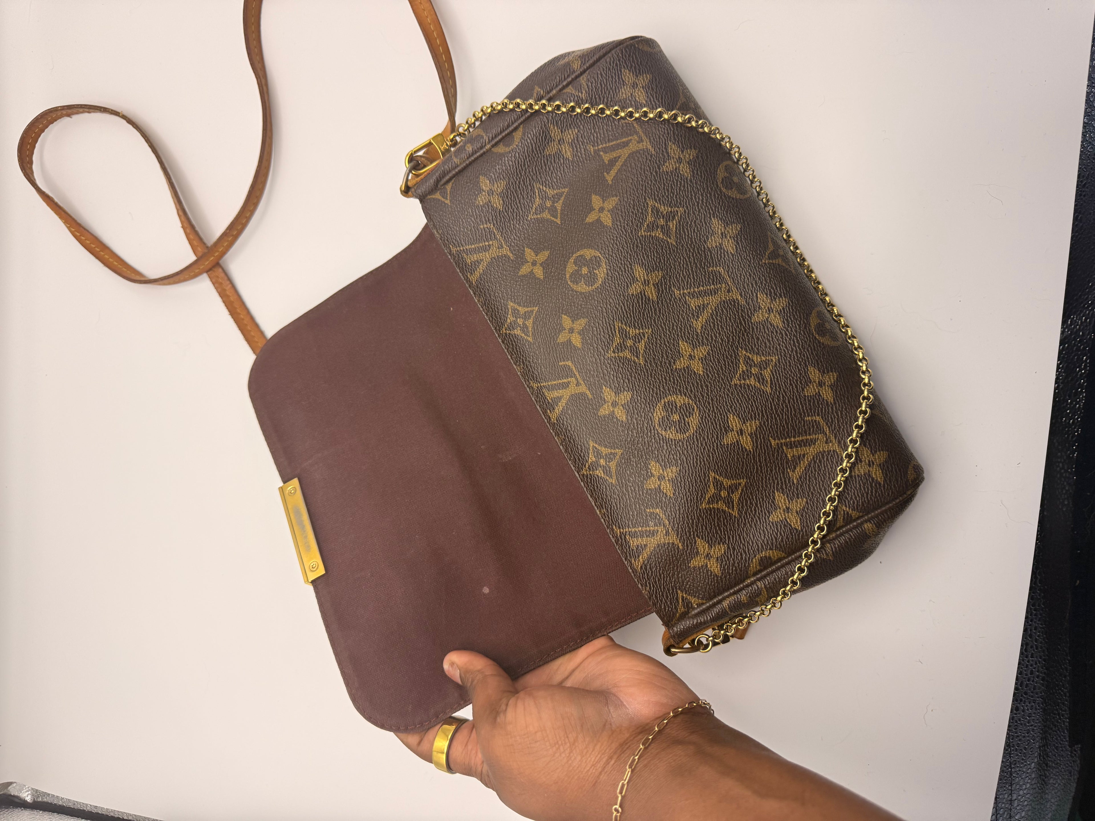 Louis Vuitton Favorite bag