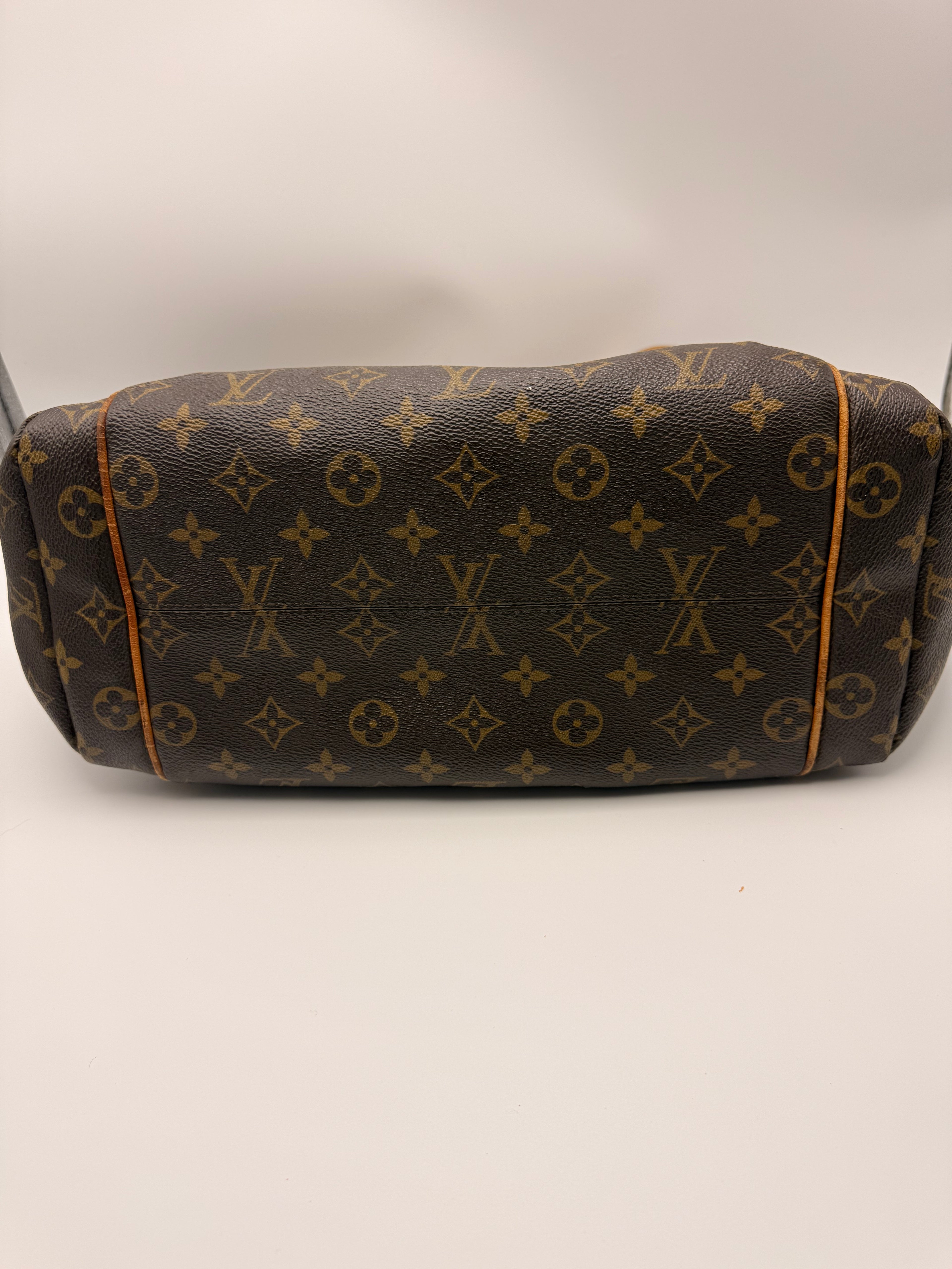 Louis Vuitton totally MM